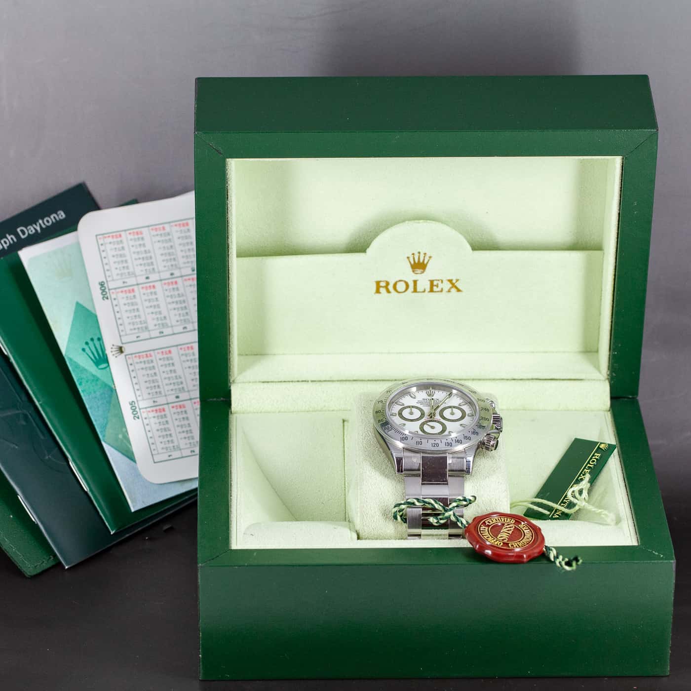 NOS NIB Rolex Cosmograph Daytona ref.116520 vuodelta 2005 - Image 3