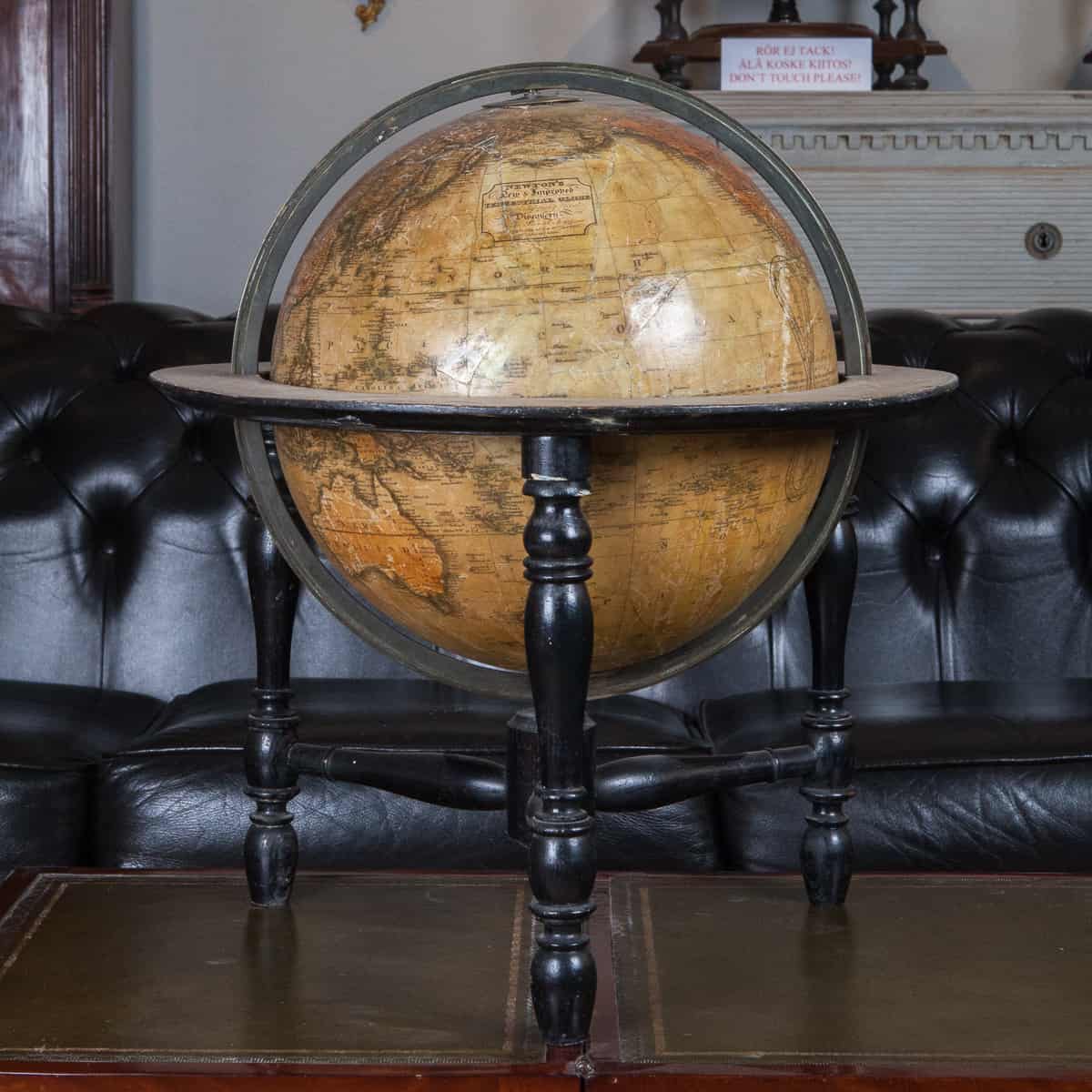 Newton's new terrestrial globe 1820 - Image 2