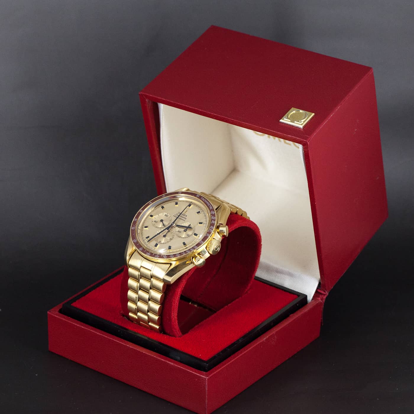 Harvinainen 18k Omega Speedmaster "Tribute to Astronauts" vuodelta 1969, Price on request - Image 4