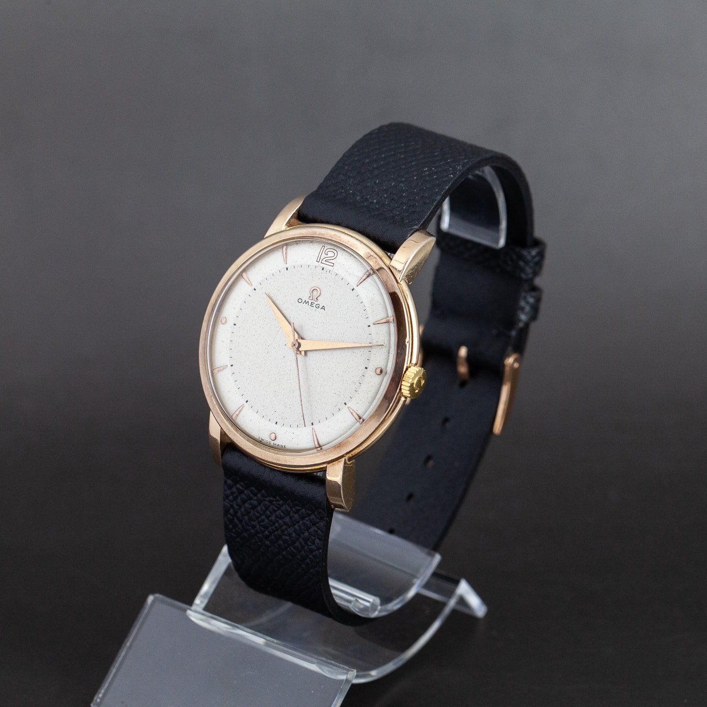 Harvinainen Omega ref. 2545 Jumbo pukukello vuodelta 1948 - Image 3