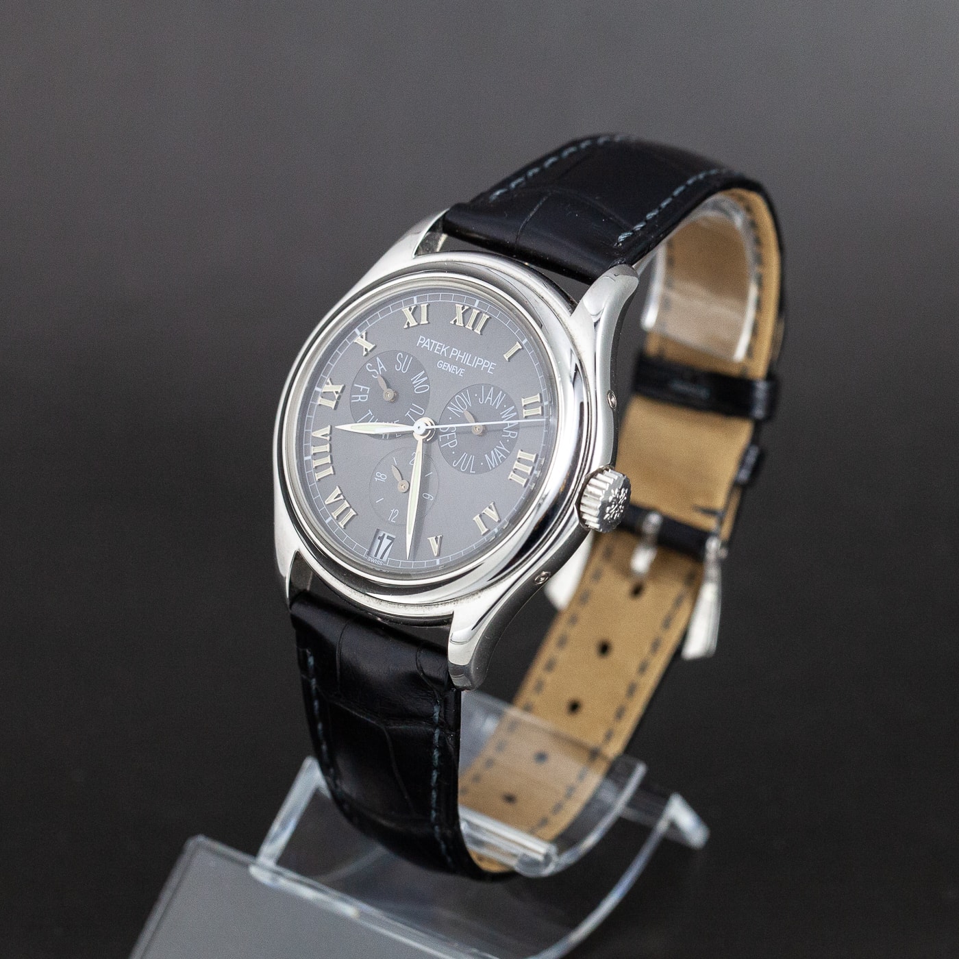 Platina Patek Philippe ref.5035P Annual Calender vuodelta 2002