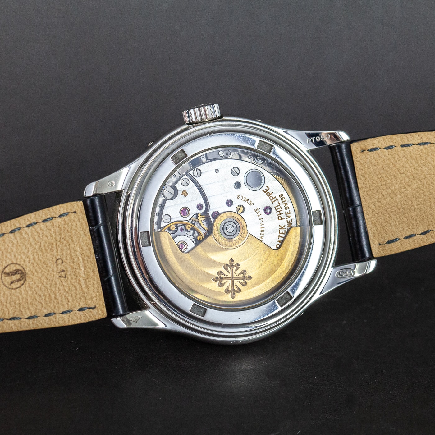 Platina Patek Philippe ref.5035P Annual Calender vuodelta 2002 - Image 6