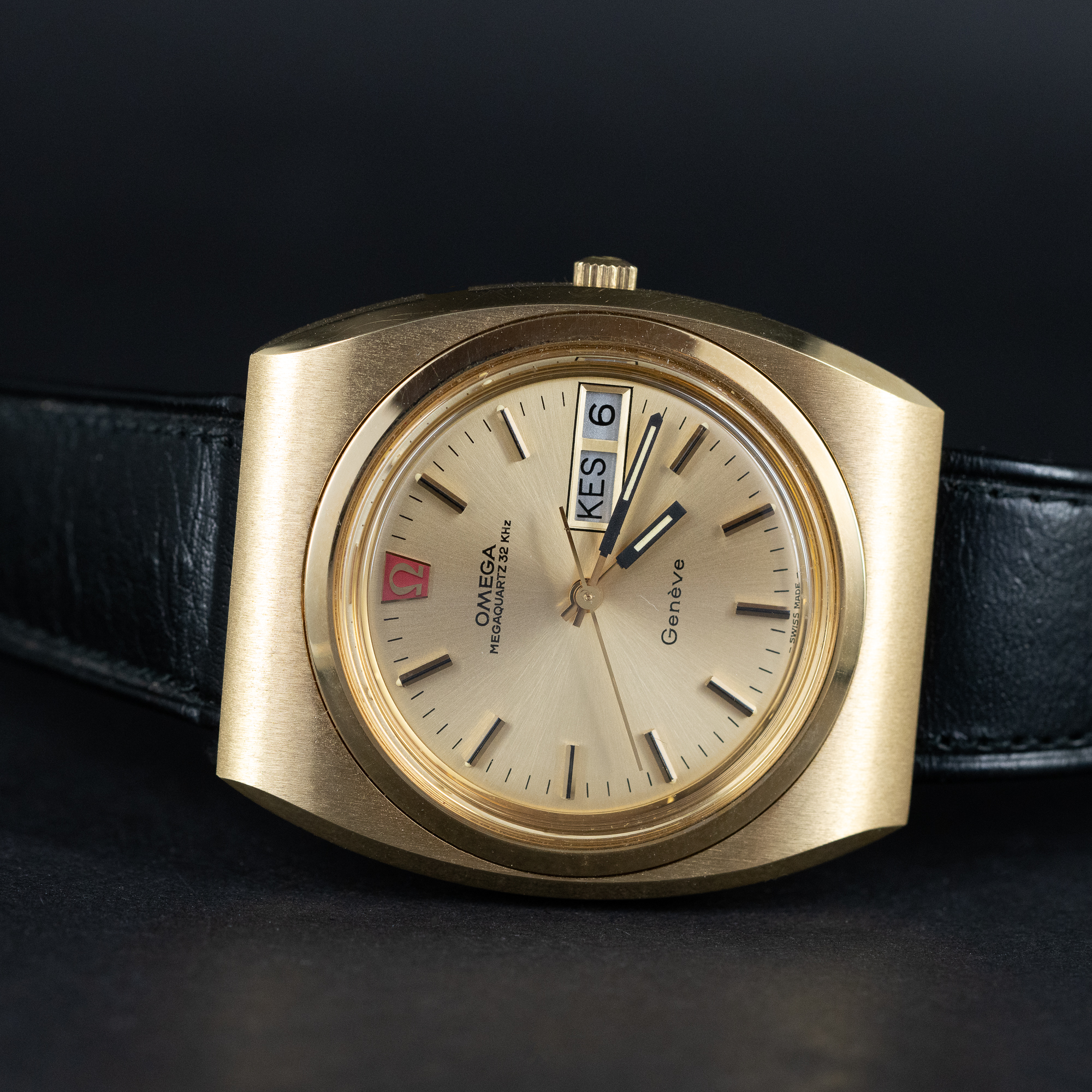 NOS Omega Geneve Megaquarz 32KHz vuodelta 1973 - Image 4