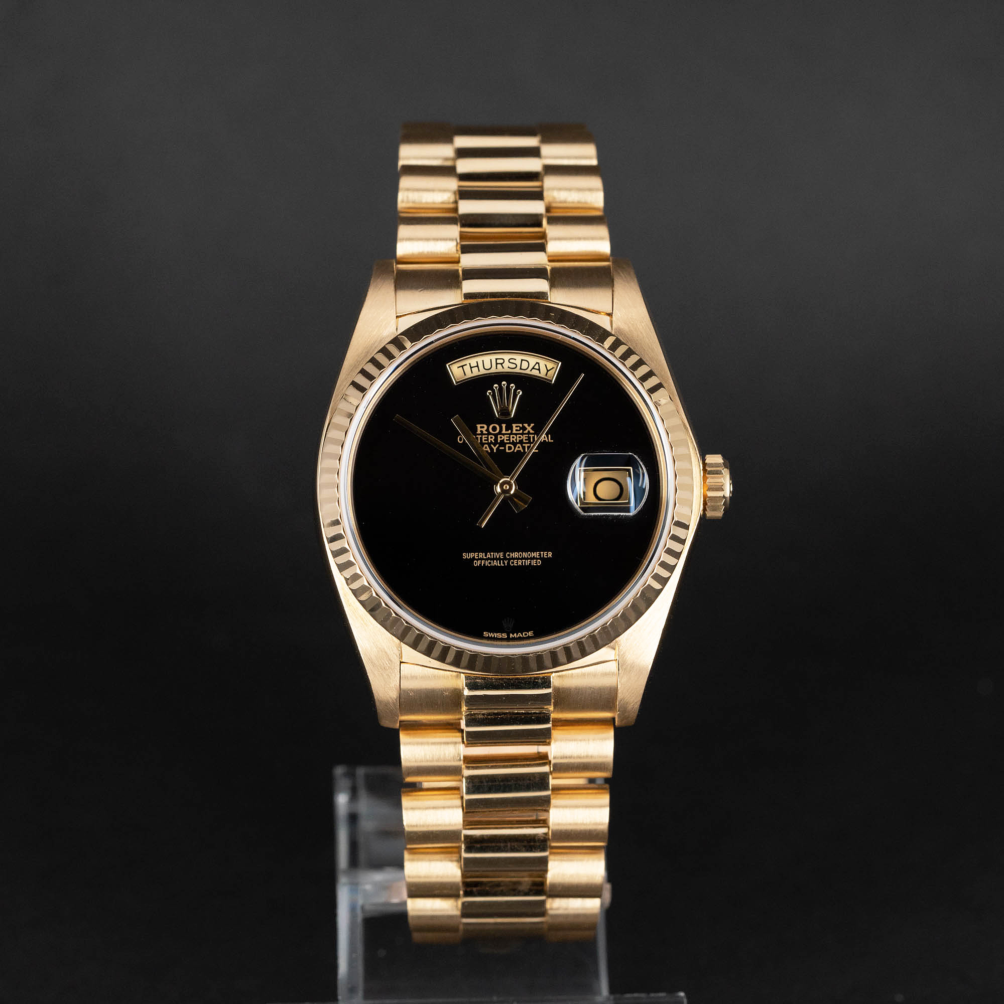 18k Rolex Oyster Perpetual Day-Date 18038 Onyx vuodelta 1982 - Image 6