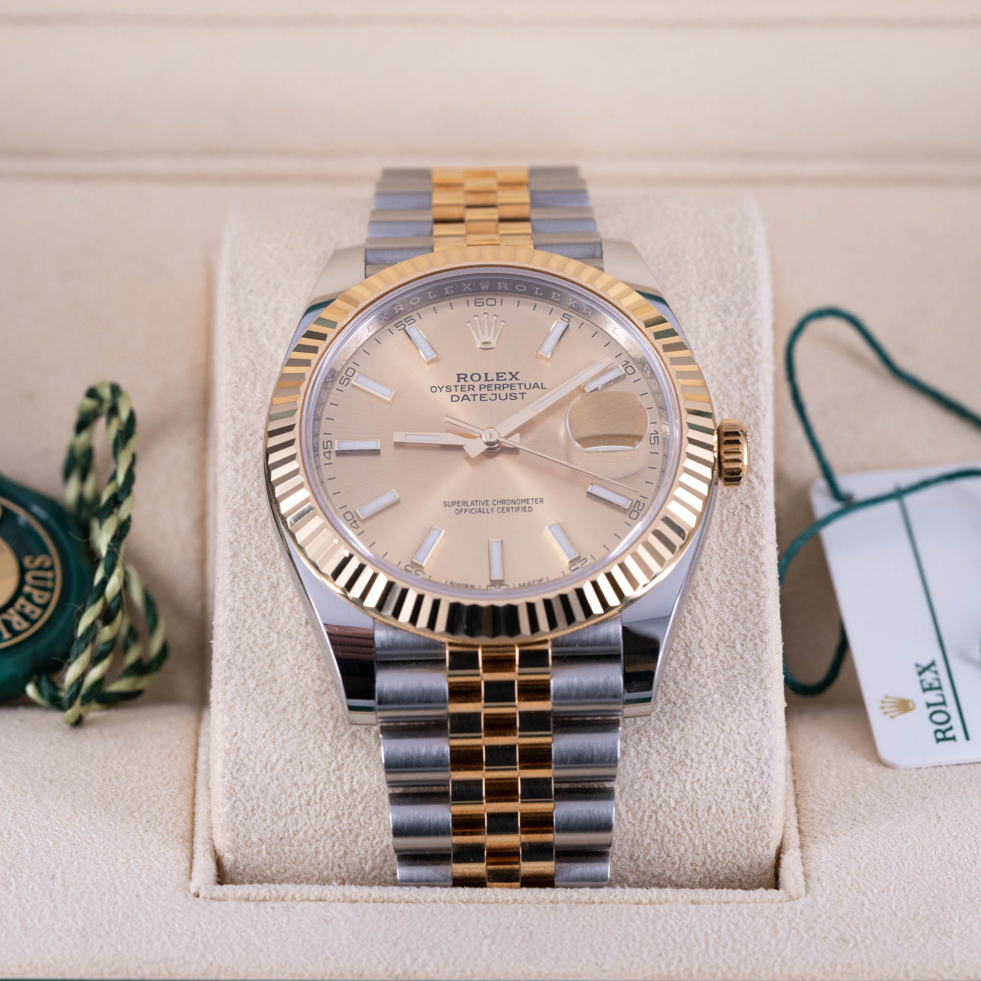 Rolex Oyster Datejust 41 126333 vuodelta 2016 - Image 4