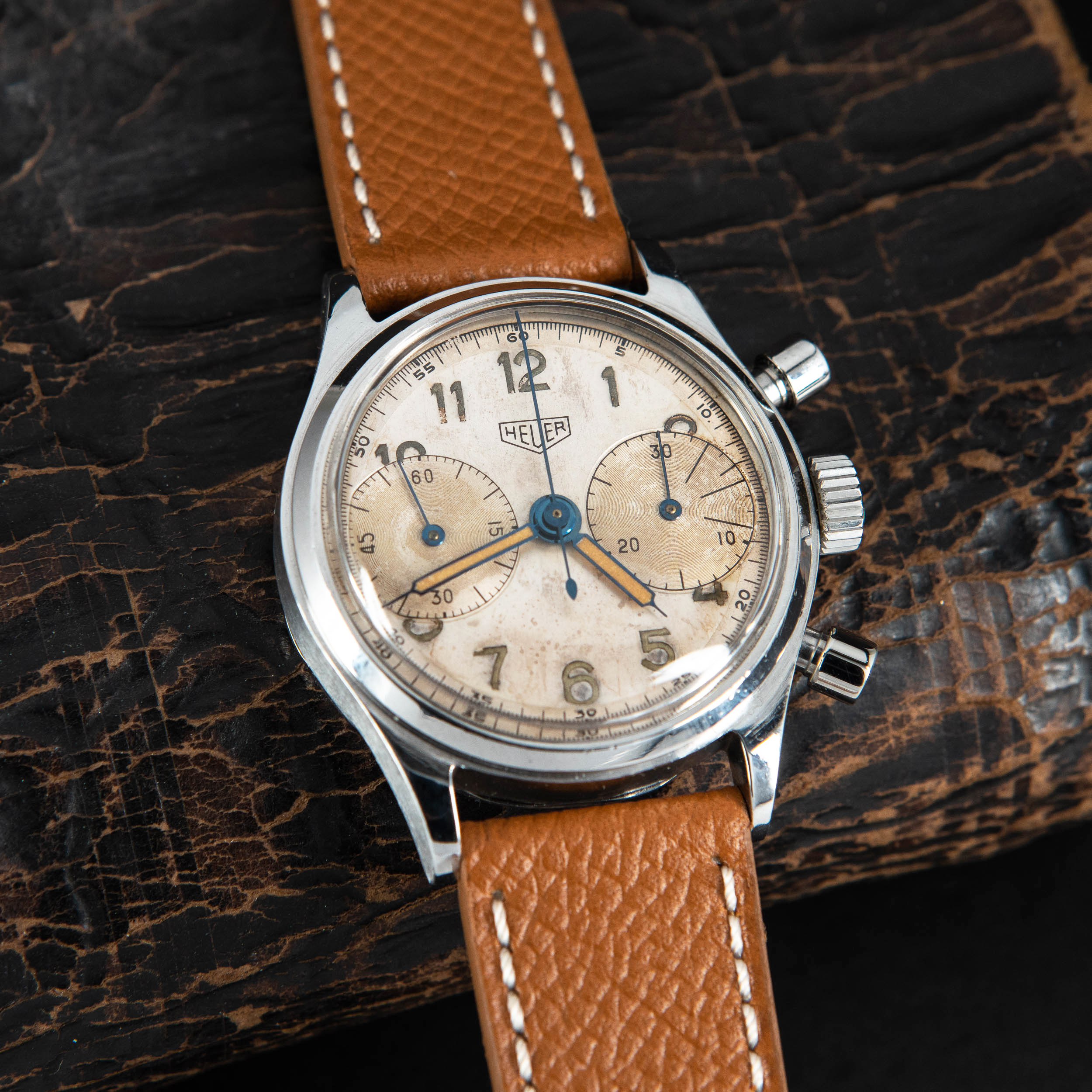 Heuer Big-Eyes 406 AR kronografi vuodelta 1949