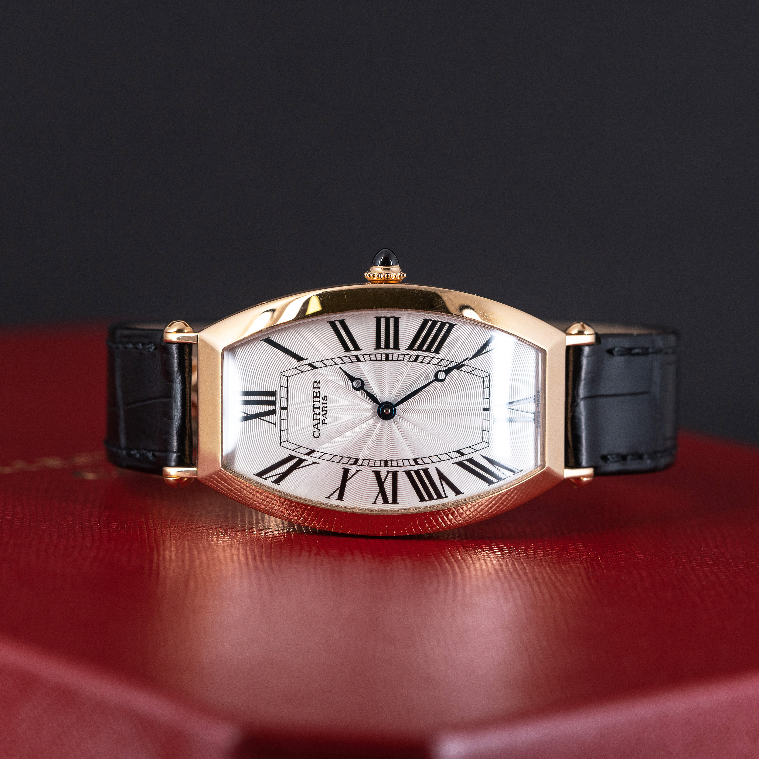 18k Cartier Tonneau XL CPCP 2802H vuodelta 2013 - Image 2