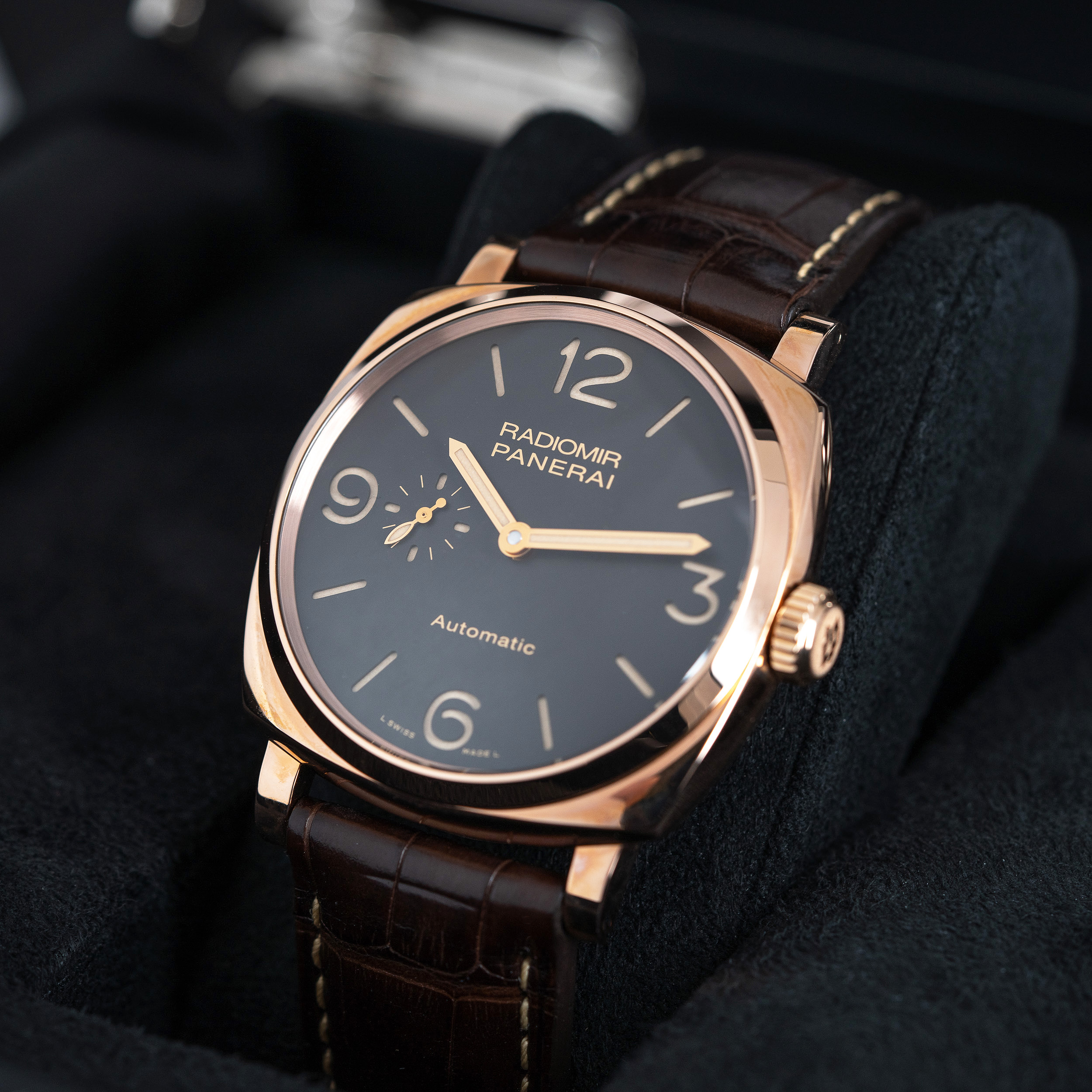 18k Panerai Radiomir 1940 PAM00573 vuodelta 2014 NOS - Image 2