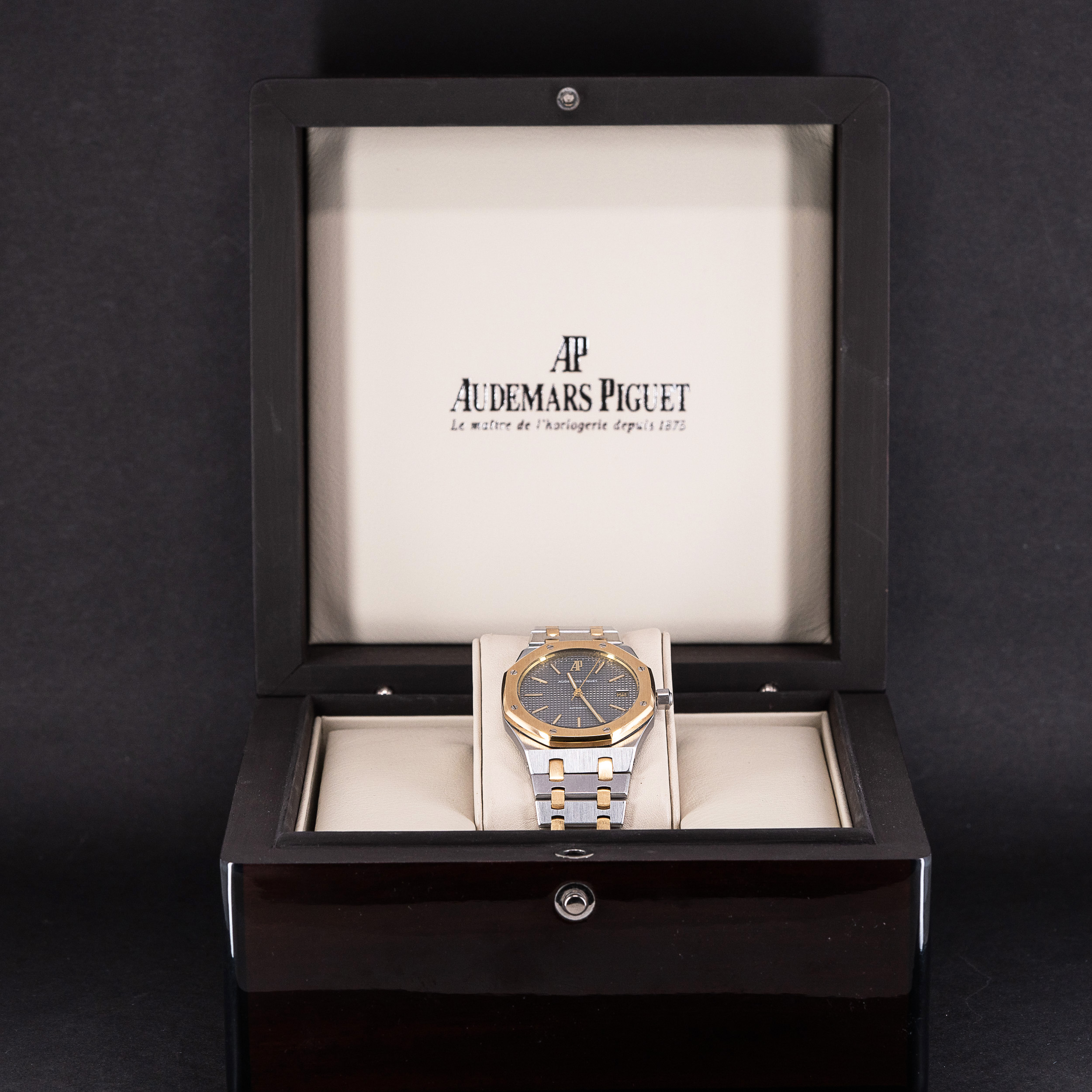 Audemars Piguet Royal Oak 14700SA "Mini Jumbo" 1991-1992 - Image 11