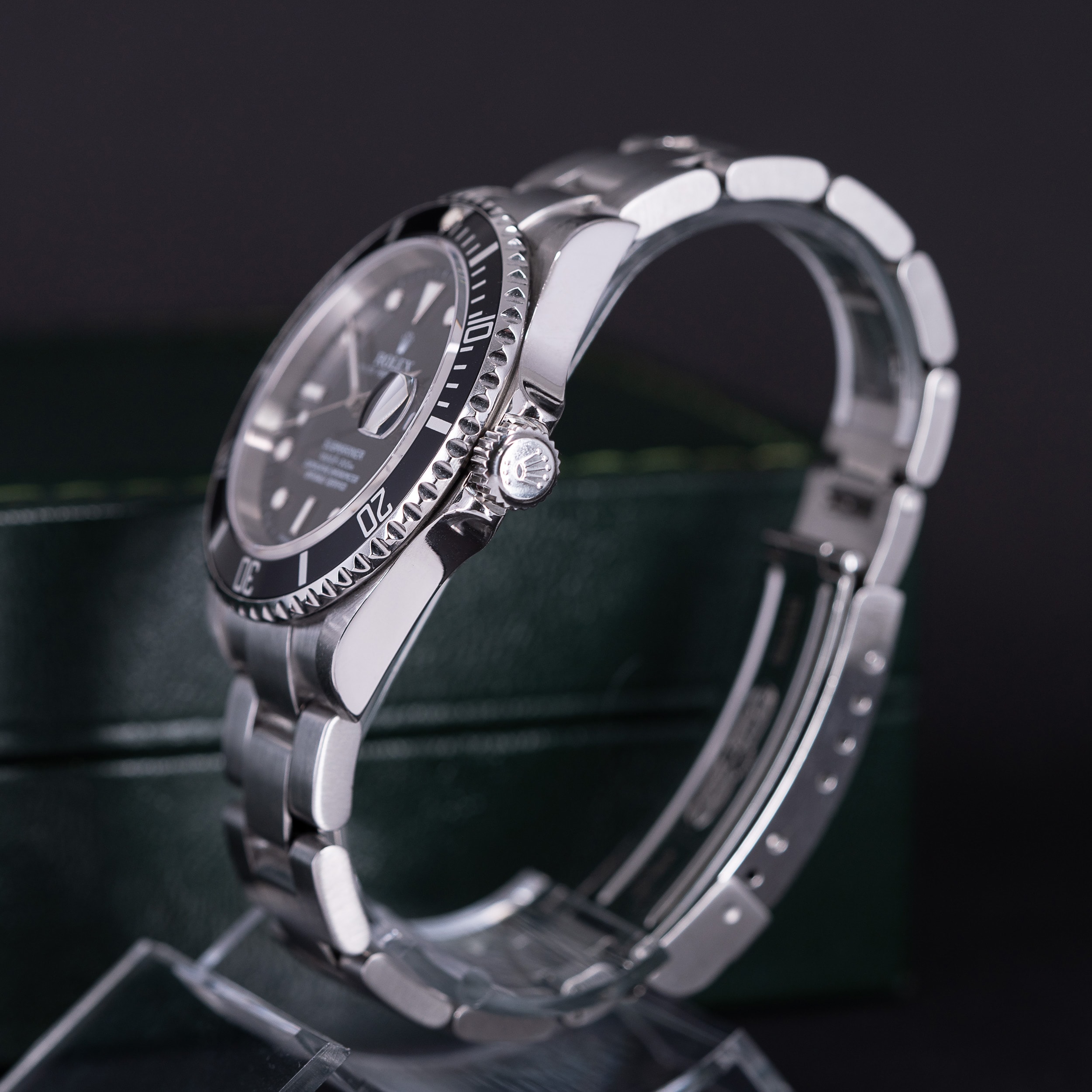 Rolex Submariner 16610T vuodelta 2004 - Image 4