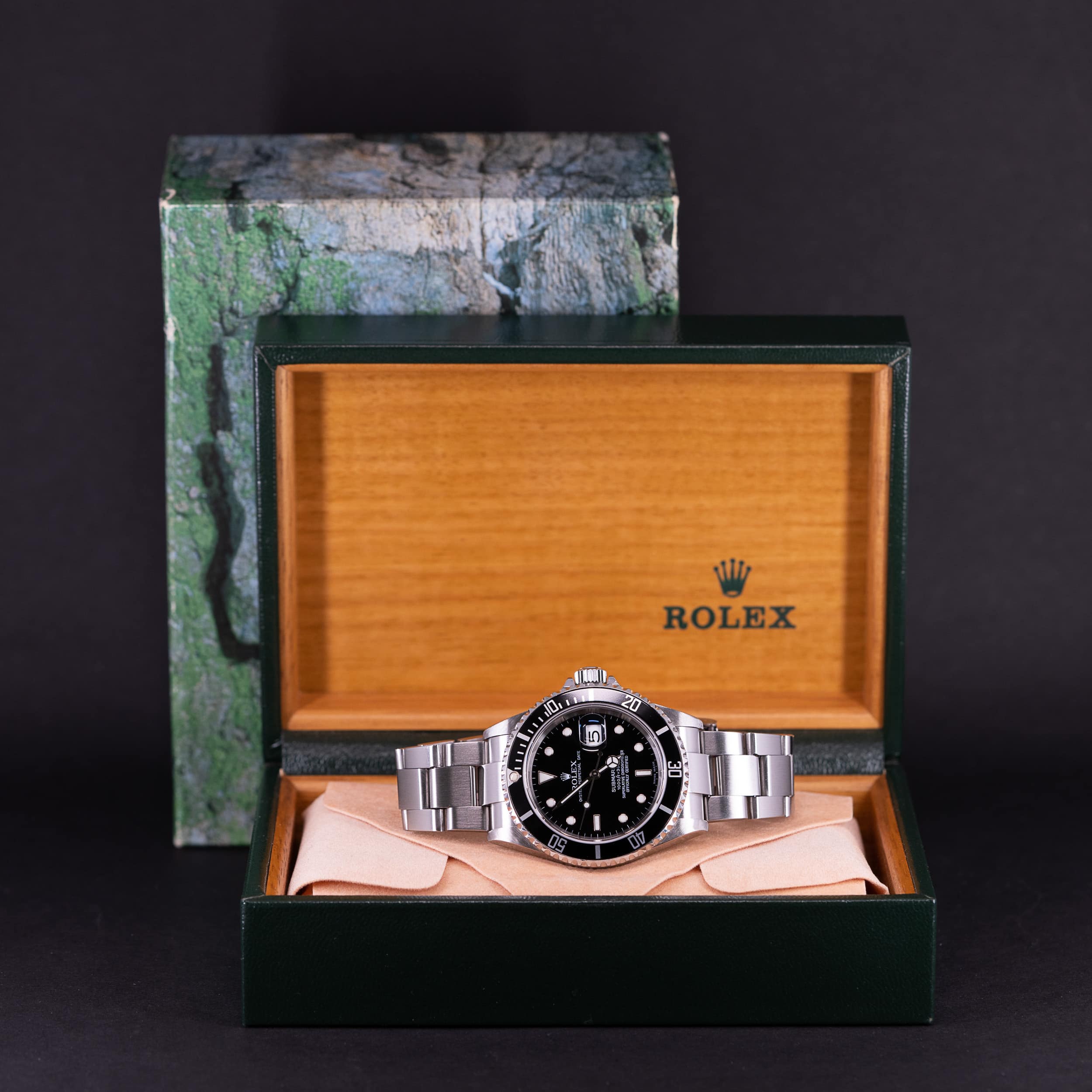 Rolex Submariner 16610T vuodelta 2004 - Image 8
