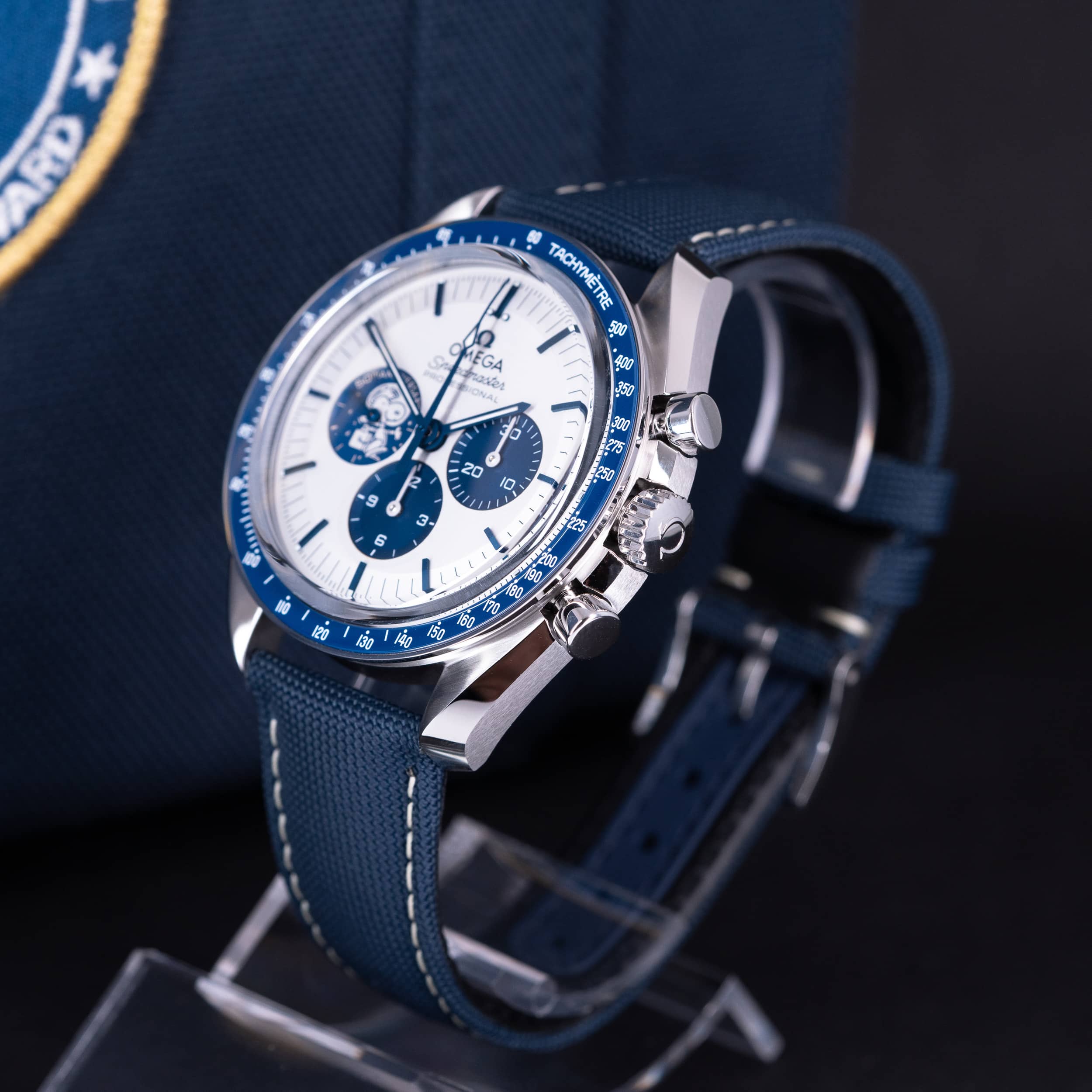 Omega Speedmaster Silver Snoopy 2023 FULL-SET - Image 2