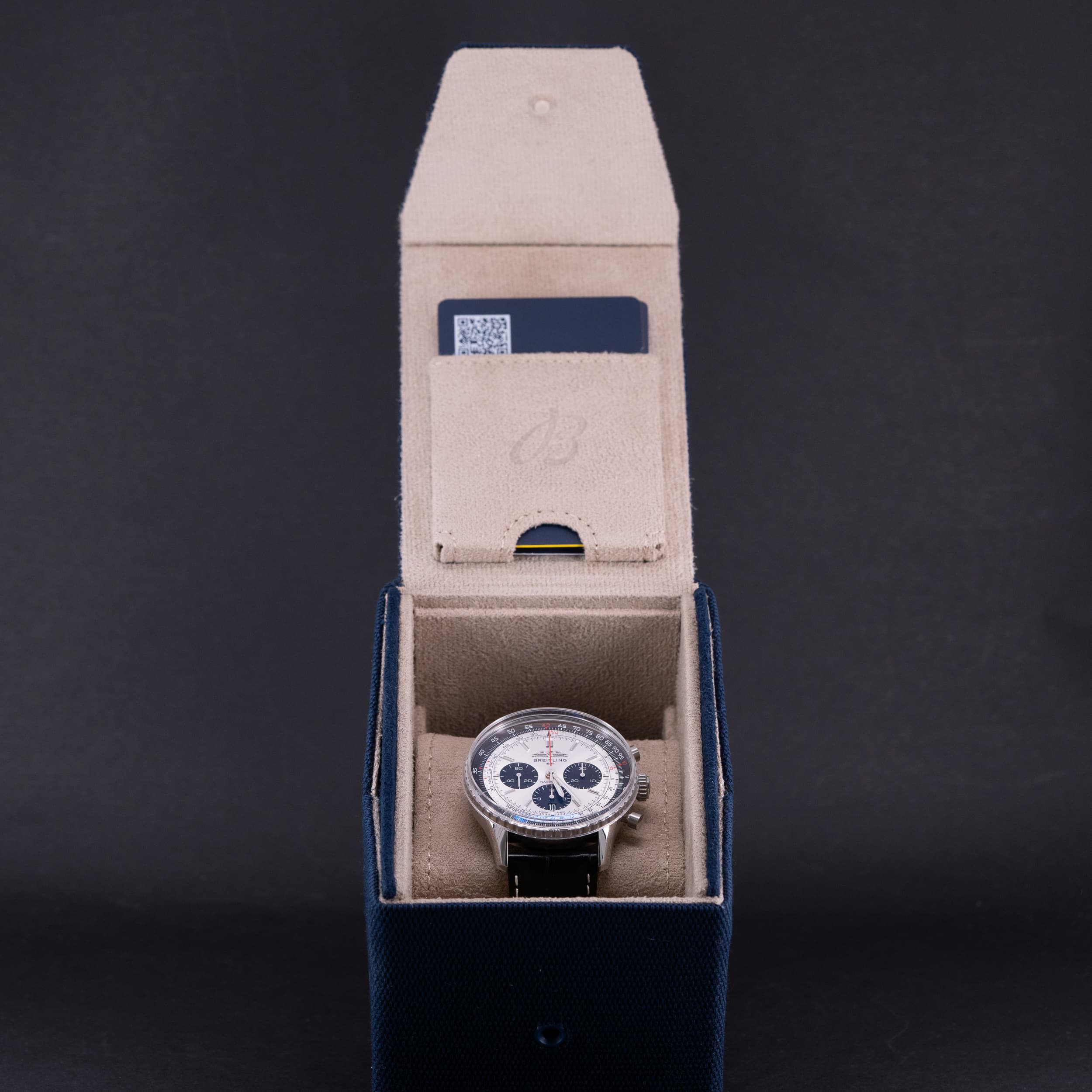 Breitling B01 Navitimer 43 vuodelta 2023 FULL-SET - Image 9