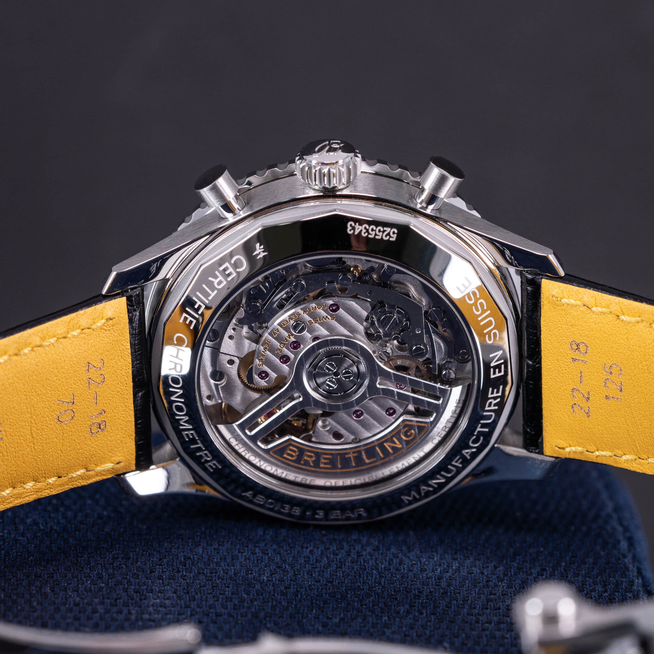 Breitling B01 Navitimer 43 vuodelta 2023 FULL-SET - Image 5