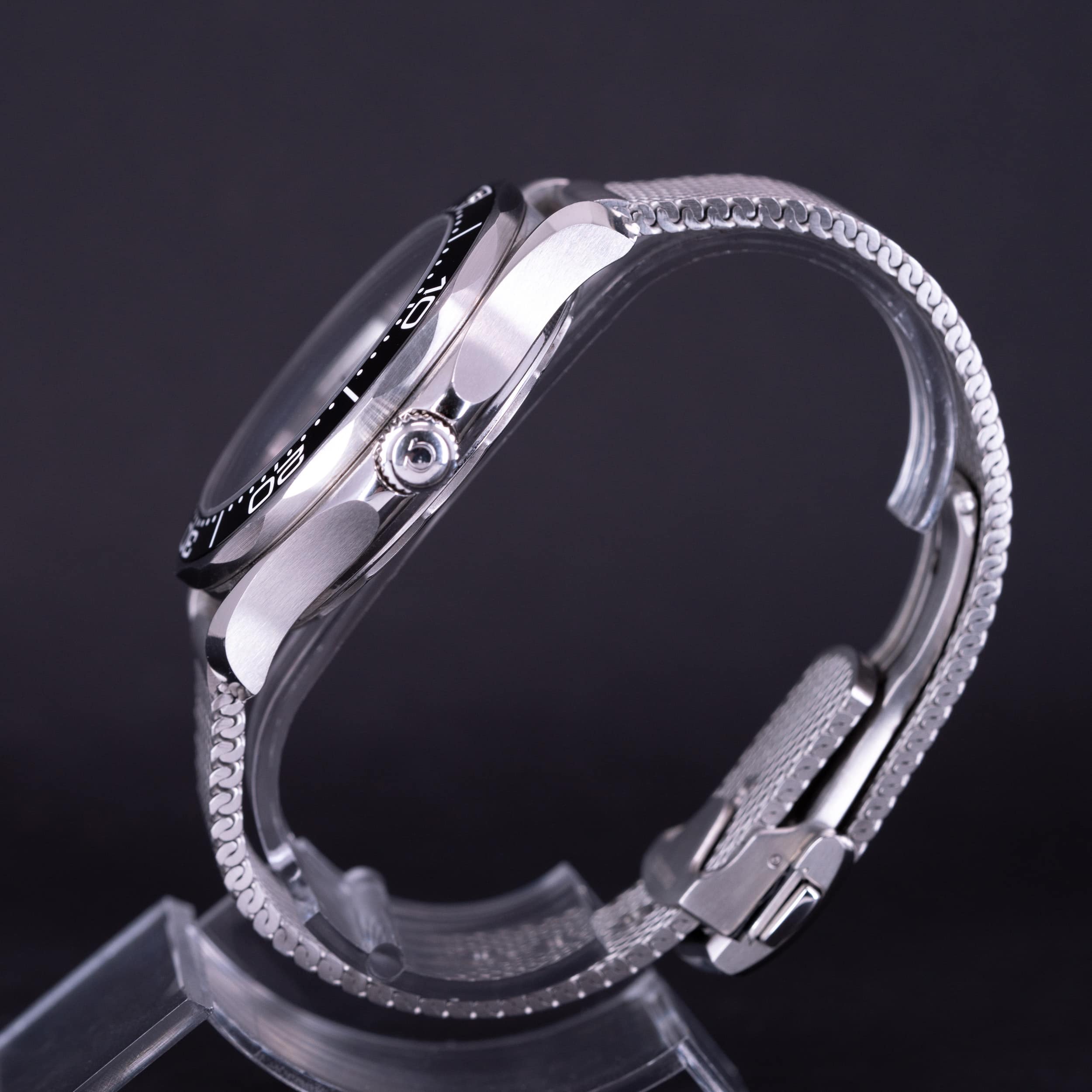 Omega Seamaster 300M Co-Axial White Ceramic 2021 FULL-SET - Image 3