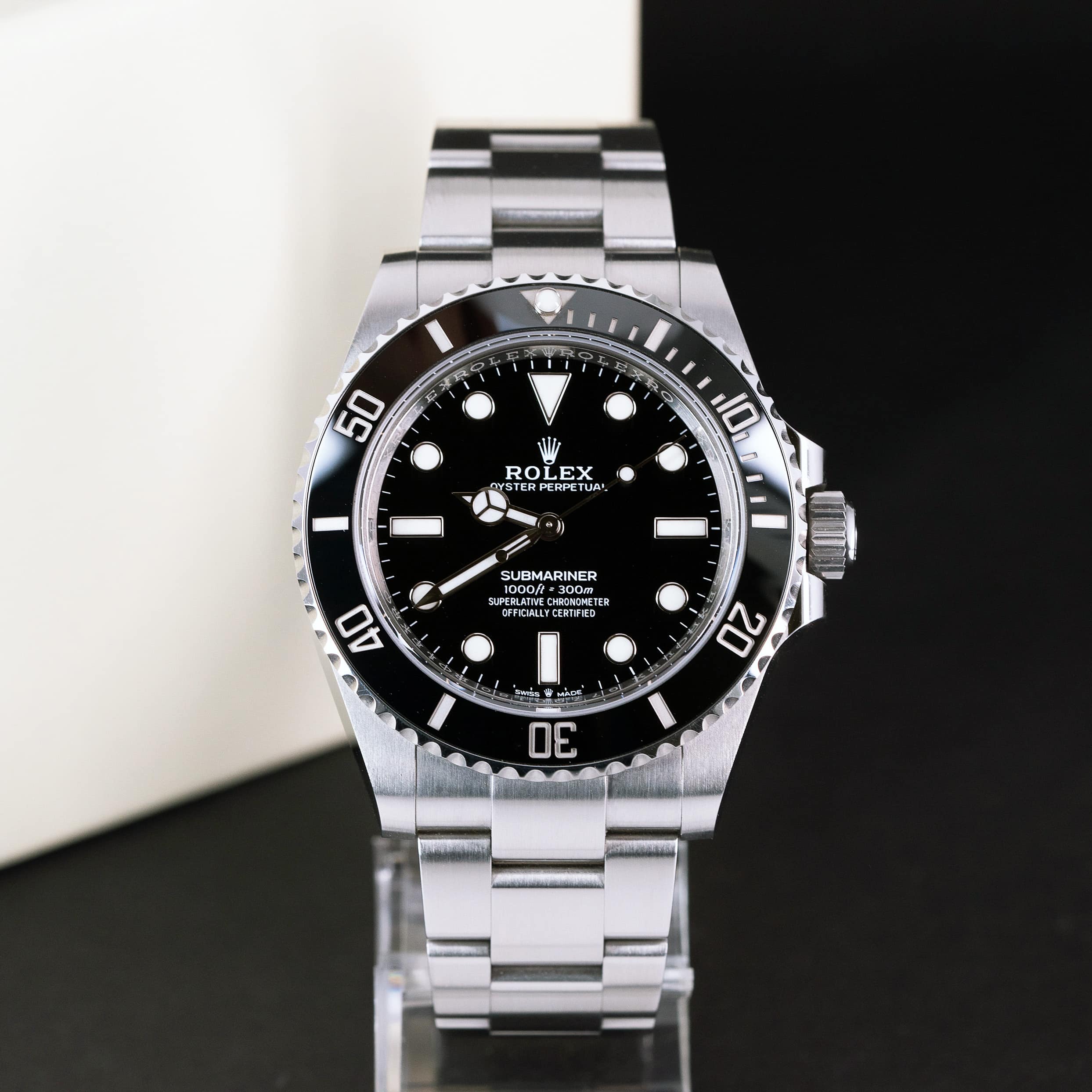 Rolex Submariner 124060 vuodelta 2022 FULL-SET