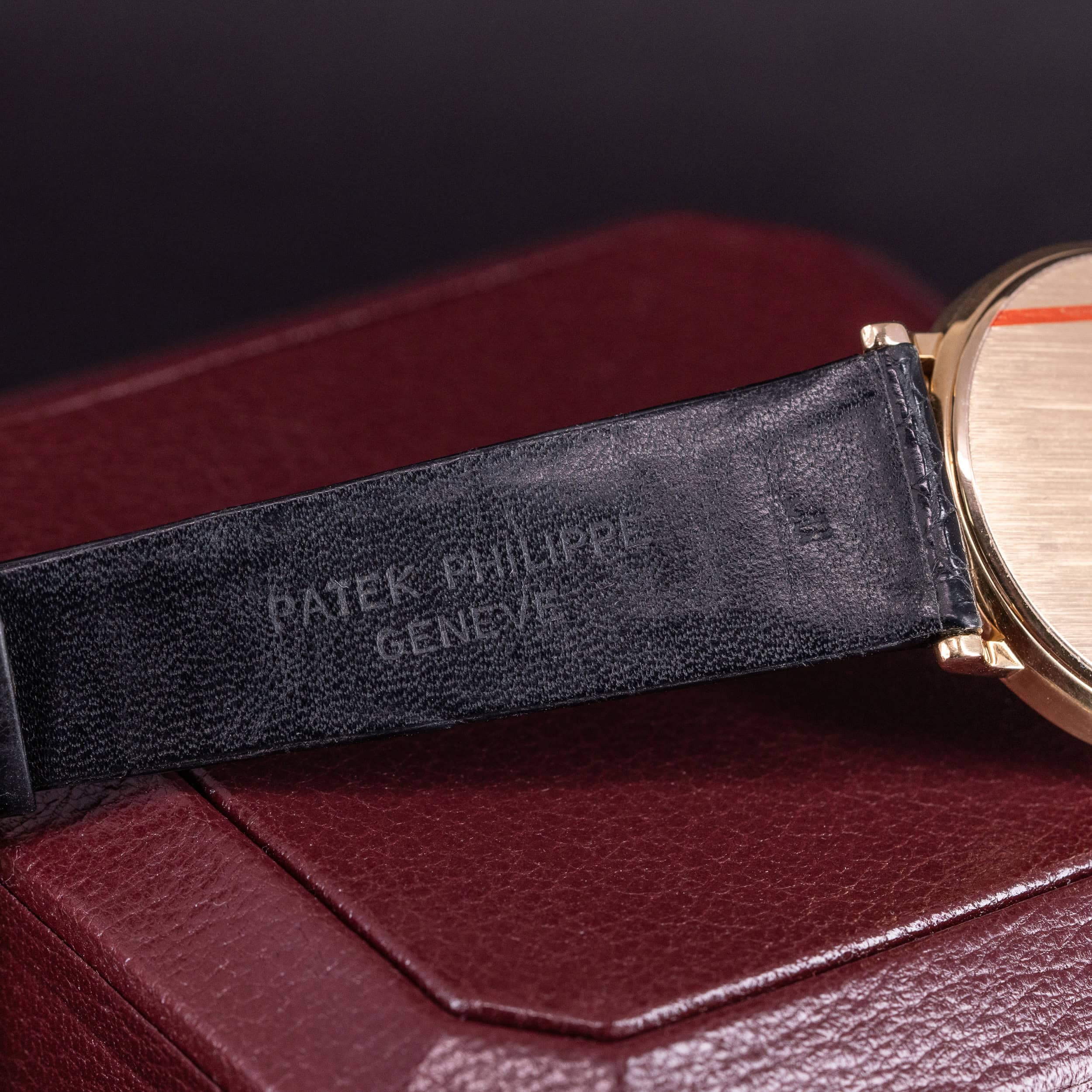 18k Patek Philippe Calatrava 3802J - Image 7