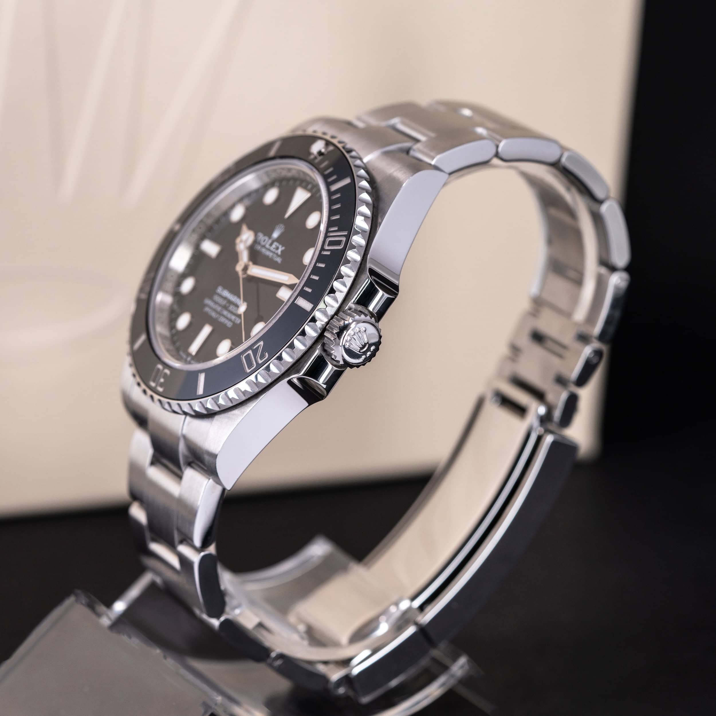 Rolex Submariner 124060 vuodelta 2023 FULL-SET - Image 3