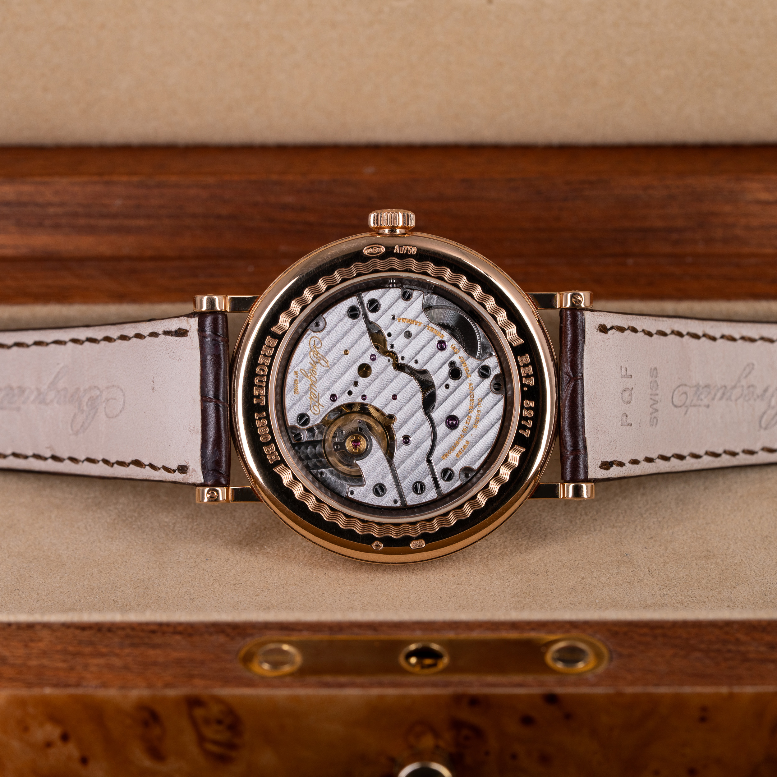 18k Breguet Classique 5277GR vuodelta 2016 FULL-SET - Image 6