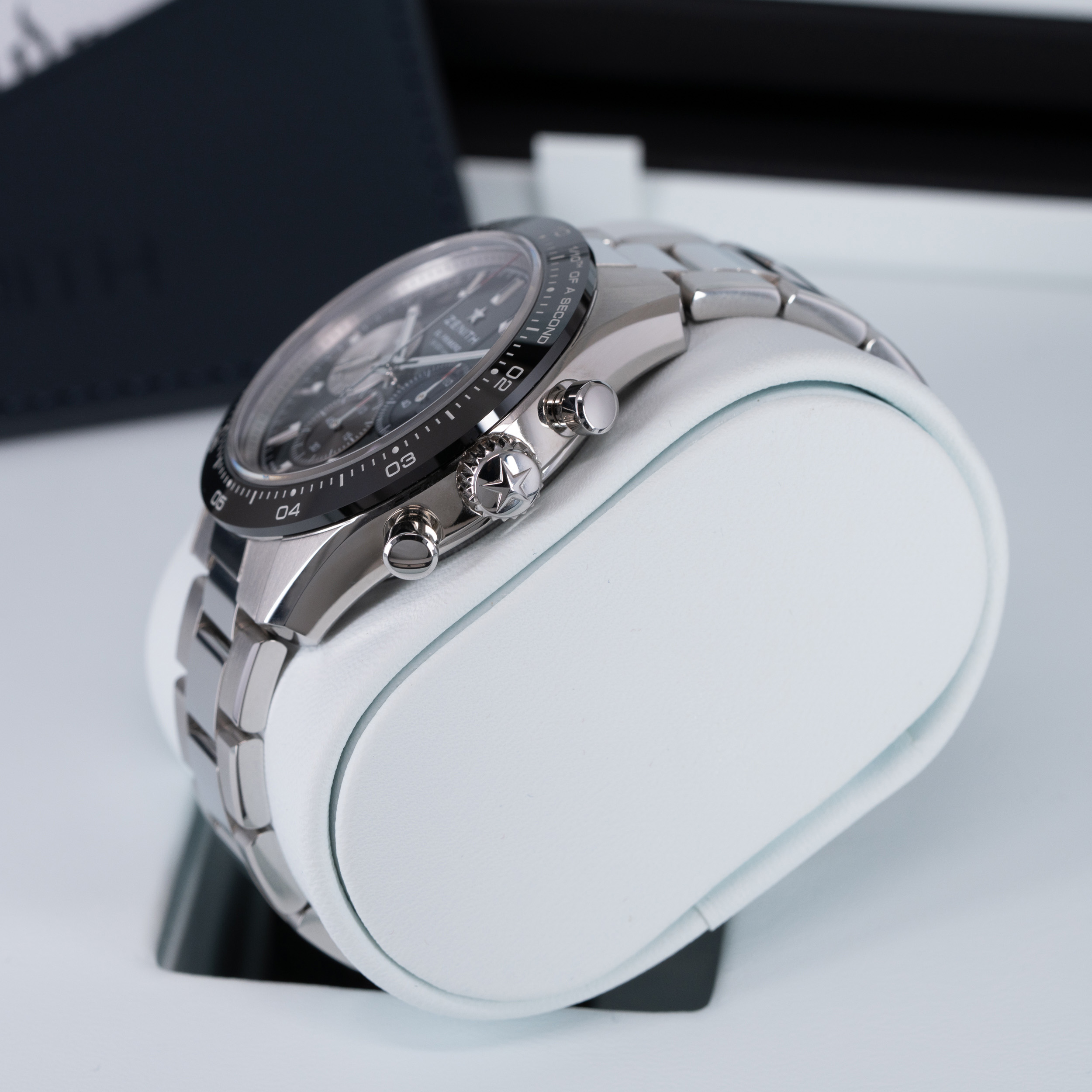 Zenith Chronomaster Sport vuodelta 2025 FULL-SET - Image 8