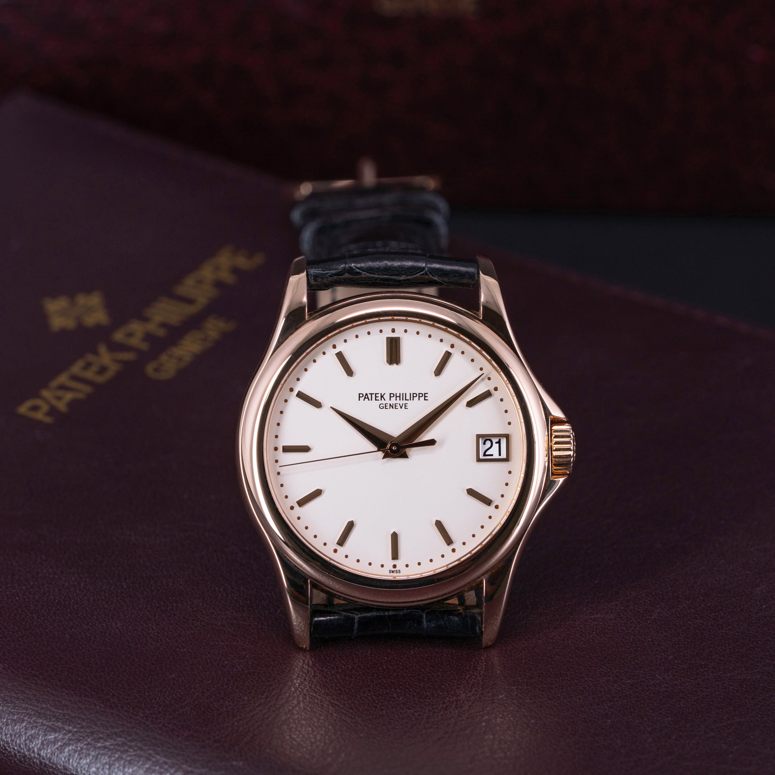 18k Patek Philippe Calatrava 5127R vuodelta 2007 FULL-SET, SUOMIKELLO - Image 4