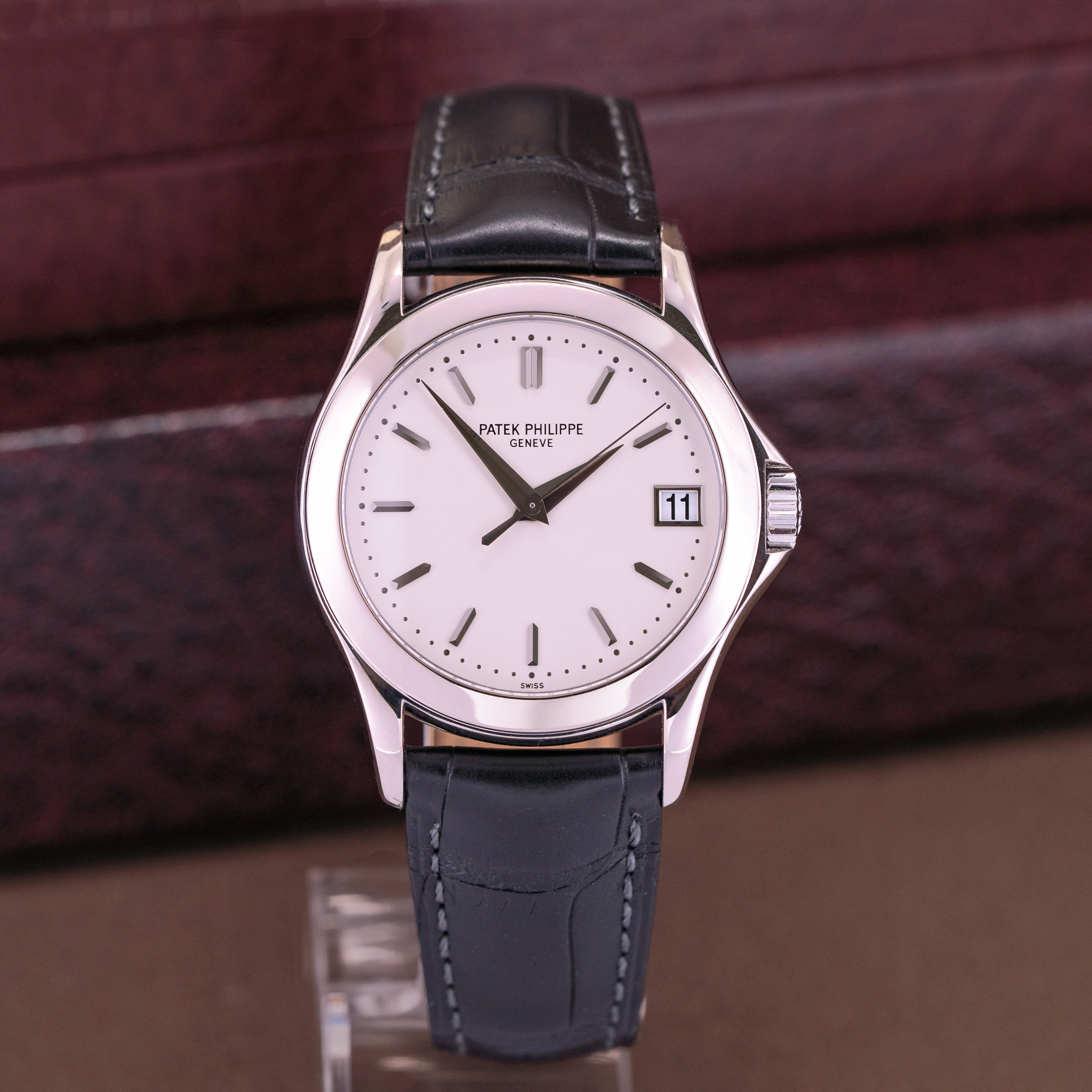 18k Patek Philippe Calatrava 5107G vuodelta 2006 FULL-SET, SUOMIKELLO - Image 2