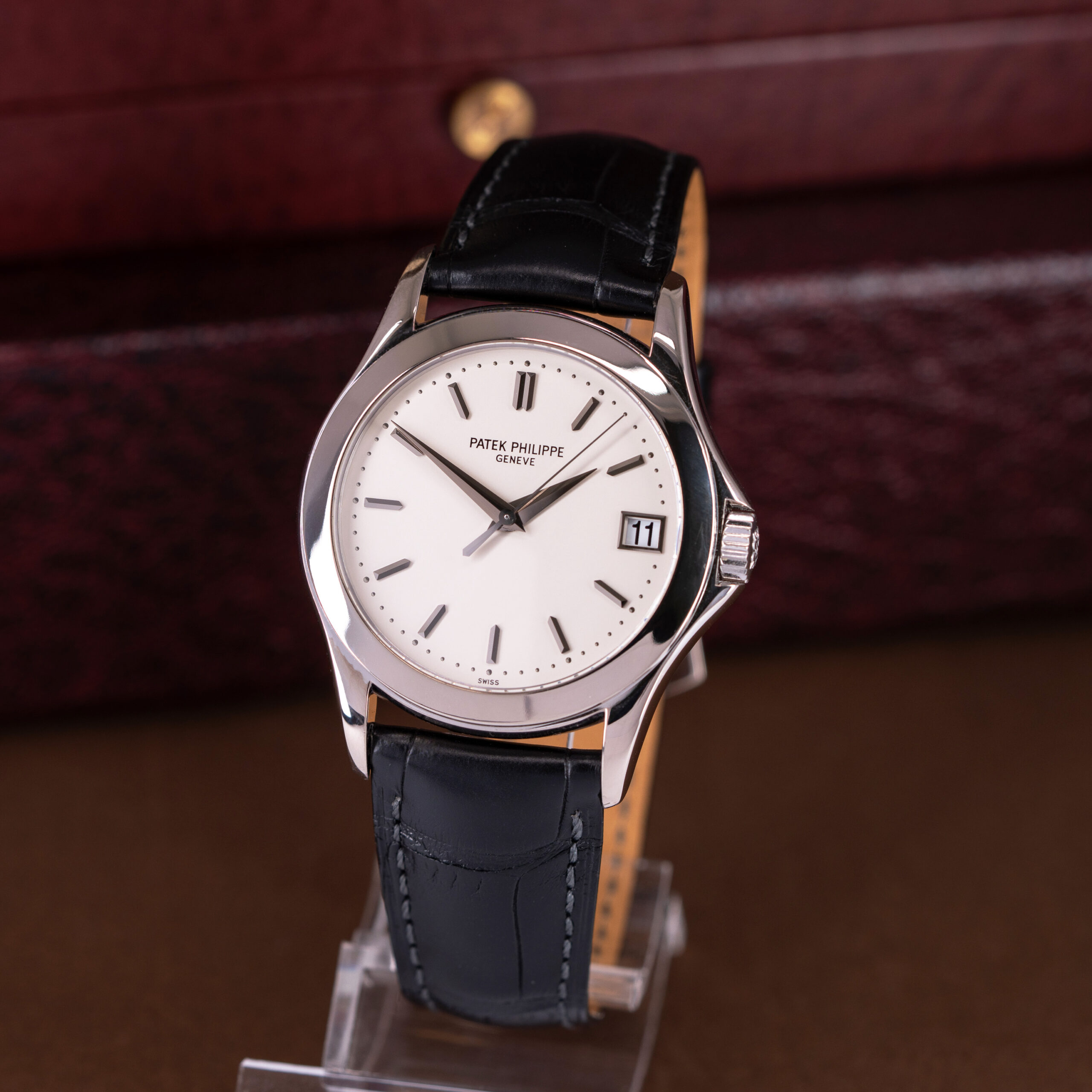 18k Patek Philippe Calatrava 5107G vuodelta 2006 FULL-SET, SUOMIKELLO - Image 4